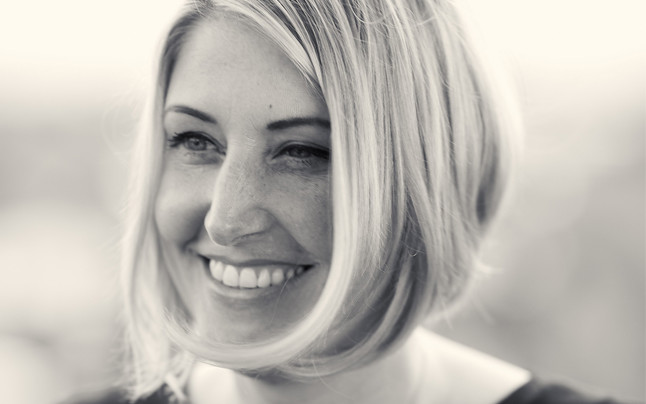 Porträt_Katrin_de_Louw_300_DPI